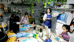 Н.Номин: Төсөөллөө чөлөөлж,  бийрээ зоригтой хөдөлгөөрэй